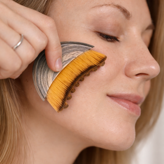 The Lymphatic Drainage Brush